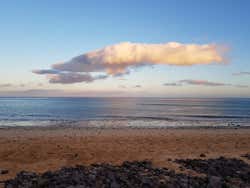 Orilla de la playa del Castillo